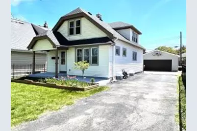2401 W Plainfield Ave, Milwaukee, WI 53221 - Photo 1
