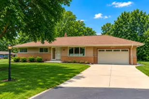 6901 N Crestwood Dr, Glendale, WI 53209 - Photo 1