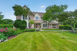 10504 N Haddonstone Pl, Mequon, WI 53092 - Photo 1