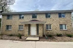 410 Cheviot Chase, Waukesha, WI 53186 - Photo 1