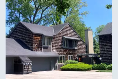 104  Woodfield Ct, Racine, WI 53402 - Photo 1