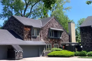 104 Woodfield Ct, Racine, WI 53402 - Photo 1