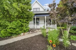 1040 Summer St, West Bend, WI 53090 - Photo 1