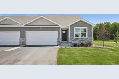 810  Concord Cir, Burlington, WI 53105 - Photo 1