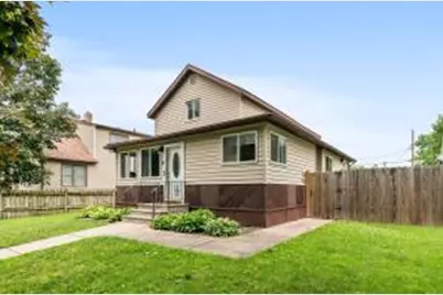 608  2nd St, La Crescent, MN 55947 - Photo 1