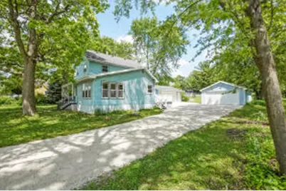 224  Plank Rd, Mukwonago, WI 53149 - Photo 1