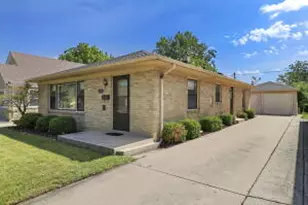 915 Indiana St, Racine, WI 53405 - Photo 1