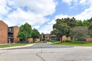 6100 W Stone Hedge Dr, Greenfield, WI 53220 - Photo 1