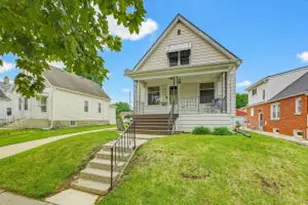 1957 S 89th St, West Allis, WI 53227 - Photo 1