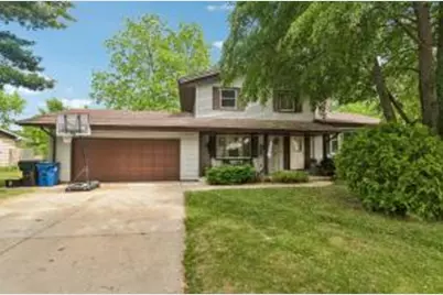 1419  Crabapple Dr, Racine, WI 53405 - Photo 1