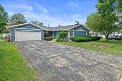 118  Walker Dr, Madison, WI 53714 - Photo 1