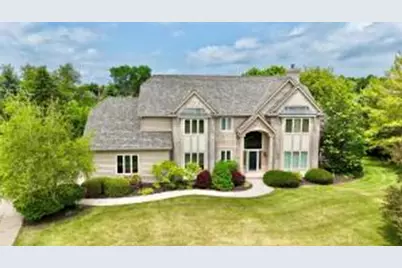 10431 N Gazebo Hill Pkwy, Mequon, WI 53092 - Photo 1