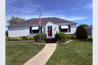 1826  26th St, Kenosha, WI 53140 - Photo 1