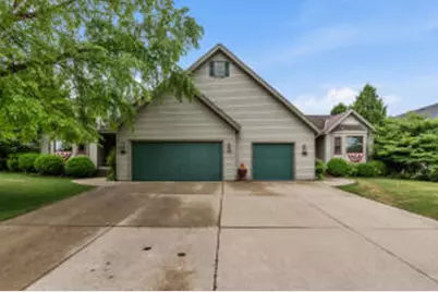 2091  Cherokee St #2093, Grafton, WI 53024 - Photo 1