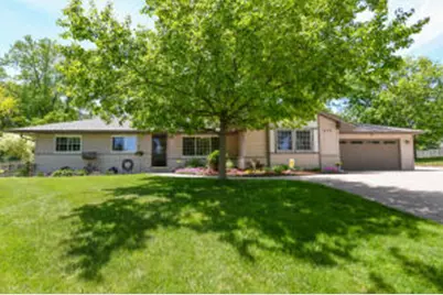 875  Plateau Ln, Brookfield, WI 53186 - Photo 1