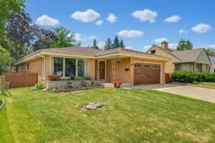 937 S 86th St, West Allis, WI 53214 - Photo 1