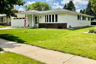 1536 N 22nd St, Sheboygan, WI 53081 - Photo 1