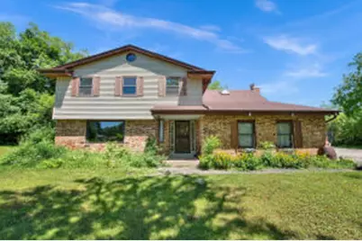 10124 W Vera Ave, Milwaukee, WI 53224 - Photo 1