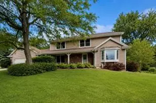 N106W7580 Chatham St, Cedarburg, WI 53012 - Photo 1