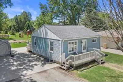 231 E Leonard St, Watertown, WI 53098 - Photo 1
