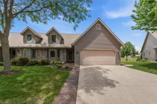 W203N16151 Pin Oak Cir, Jackson, WI 53037 - Photo 1