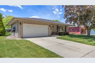 1556 N 22nd St, Sheboygan, WI 53081 - Photo 1