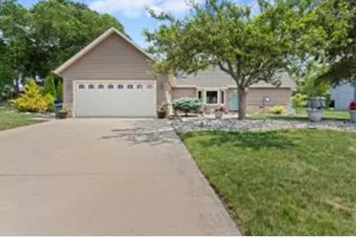 8140 S Waring Dr, Oak Creek, WI 53154 - Photo 1