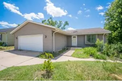 2315  Chestnut St #2317, West Bend, WI 53095 - Photo 1