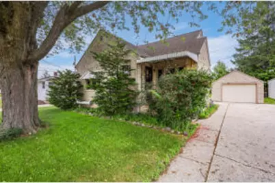 1013  Lowell St, Two Rivers, WI 54241 - Photo 1