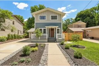 924  Nagawicka St, Delafield, WI 53018 - Photo 1