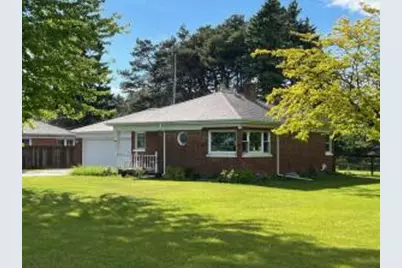 3016  Memorial Dr, Two Rivers, WI 54241 - Photo 1