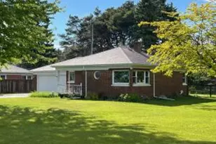 3016 Memorial Dr, Two Rivers, WI 54241 - Photo 1