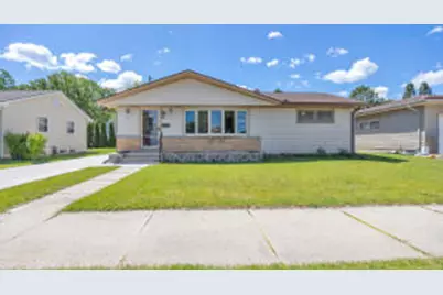 2327  Ontario Ave, Sheboygan, WI 53081 - Photo 1