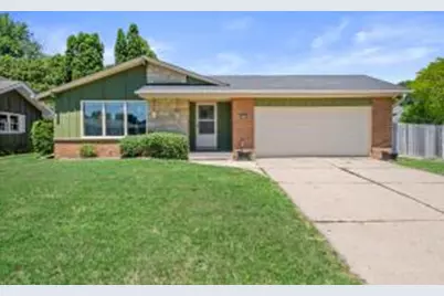 1610  Hickory St, South Milwaukee, WI 53172 - Photo 1