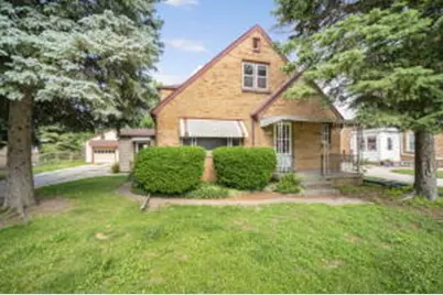 4329 S 47th St #4331, Greenfield, WI 53220 - Photo 1