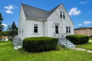 536 W Racine St, Jefferson, WI 53549 - Photo 1