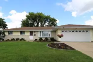 W174N9446 Joper Rd, Menomonee Falls, WI 53051 - Photo 1