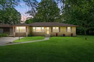 5870 S 41st St, Greenfield, WI 53221 - Photo 1