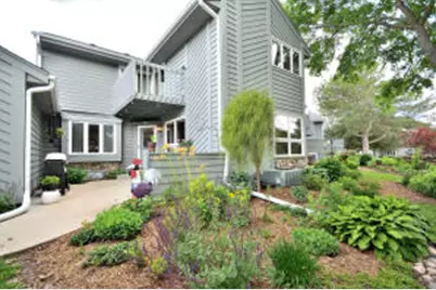15651 W Ridge Rd, New Berlin, WI 53151 - Photo 1