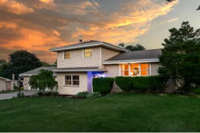 21485  Belgren Rd, Brookfield, WI 53186 - Photo 1