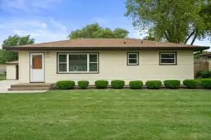 2900 Shady Ln, Racine, WI 53402 - Photo 1
