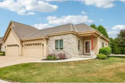 534  Garden Prairie Dr, Waukesha, WI 53186 - Photo 1