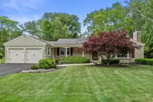 200 S Vincennes Cir, Racine, WI 53402 - Photo 1