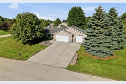 4702  Hunters Glen Dr, Sheboygan, WI 53083 - Photo 1