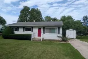 553 Park Ave, Delavan, WI 53115 - Photo 1