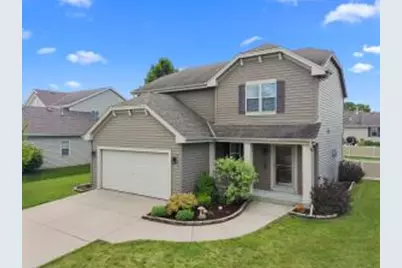 621 E Sheila Ave, Elkhorn, WI 53121 - Photo 1