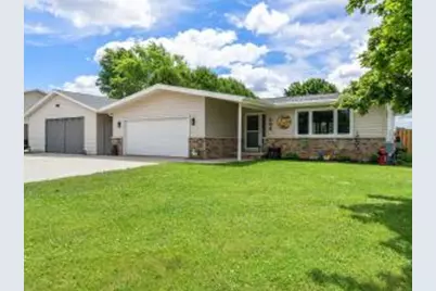 203  Oakwood Dr, Francis Creek, WI 54220 - Photo 1