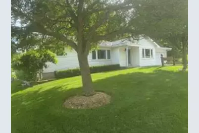 629  Summit St, Plymouth, WI 53073 - Photo 1