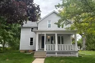 822 W South St, Oconomowoc, WI 53066 - Photo 1