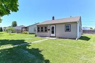 3409 S 20th St, Milwaukee, WI 53215 - Photo 1